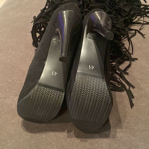 Women’s Black Fringed Tassel Faux Suede HighHeel KneeHigh Boot Size 41 (10.5 US) - Picture 5 of 14